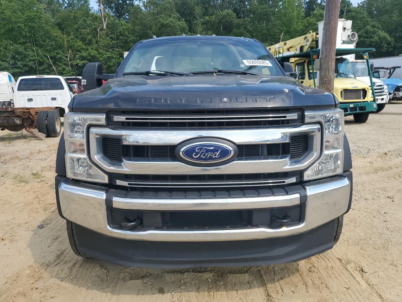 2022 Ford F550 Super Duty - Фото 5