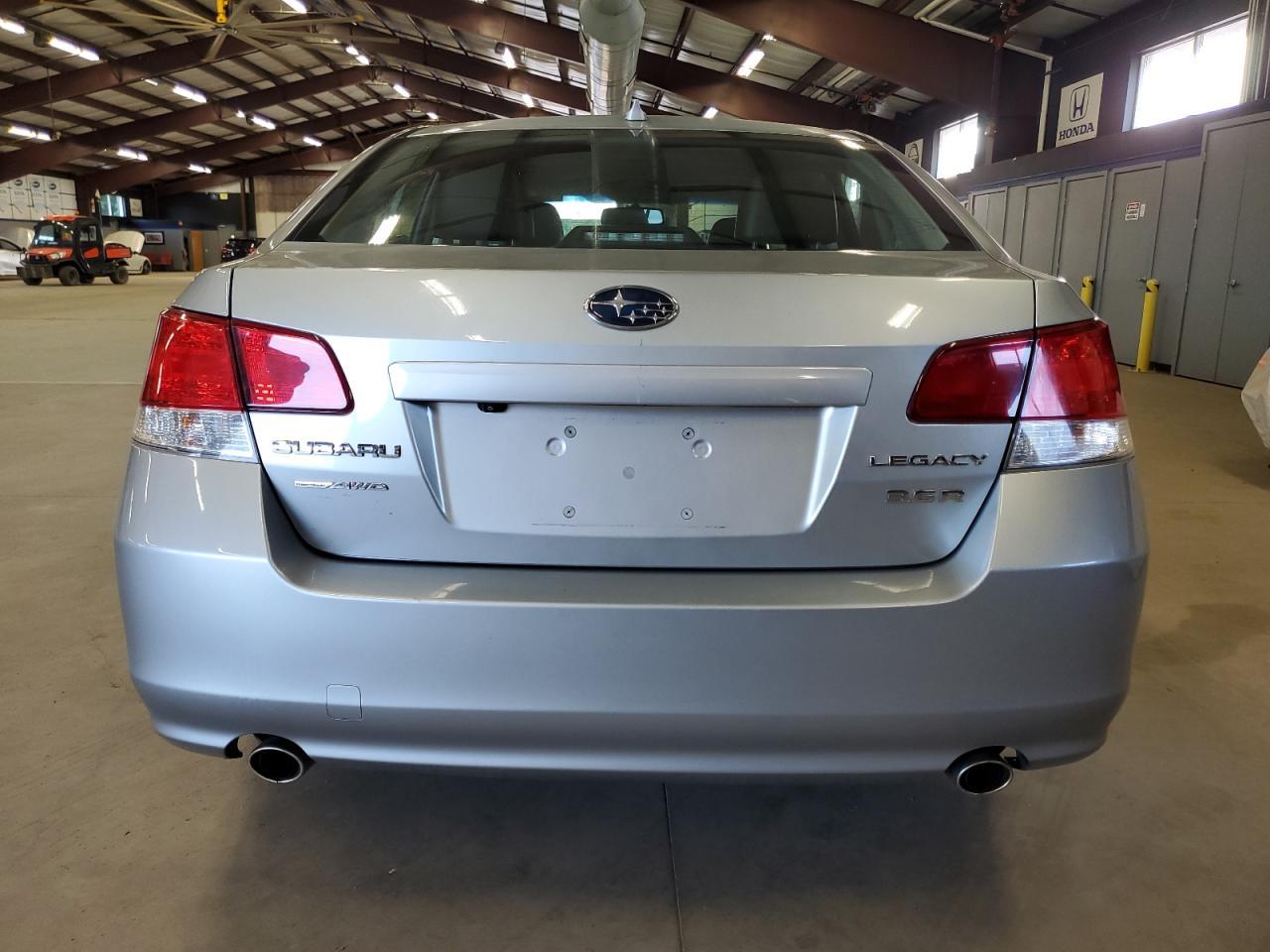 2013 Subaru Legacy 3.6R Limited - Фото 6