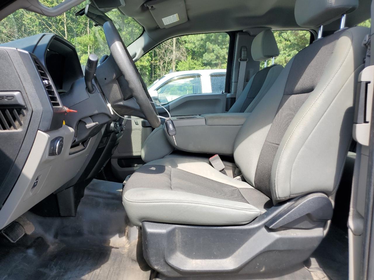 2019 Ford F150 Super Cab - Image 7