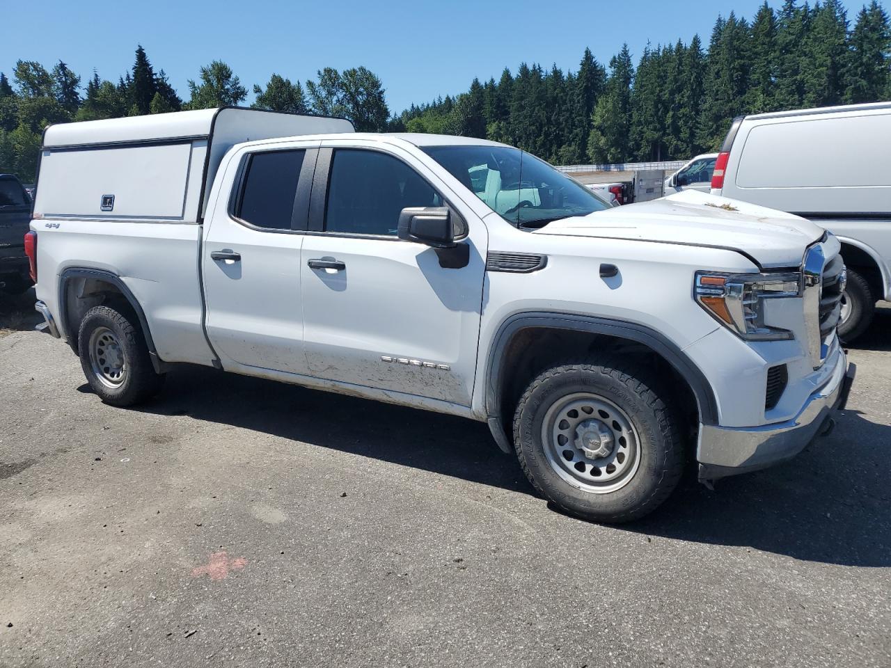 2020 GMC Sierra K1500 - Фото 4
