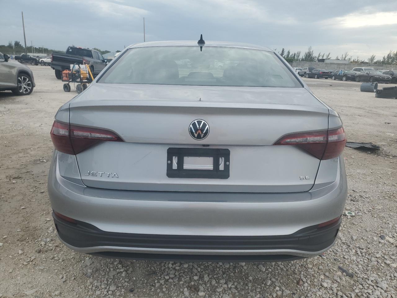 2024 Volkswagen Jetta Se - Фото 6