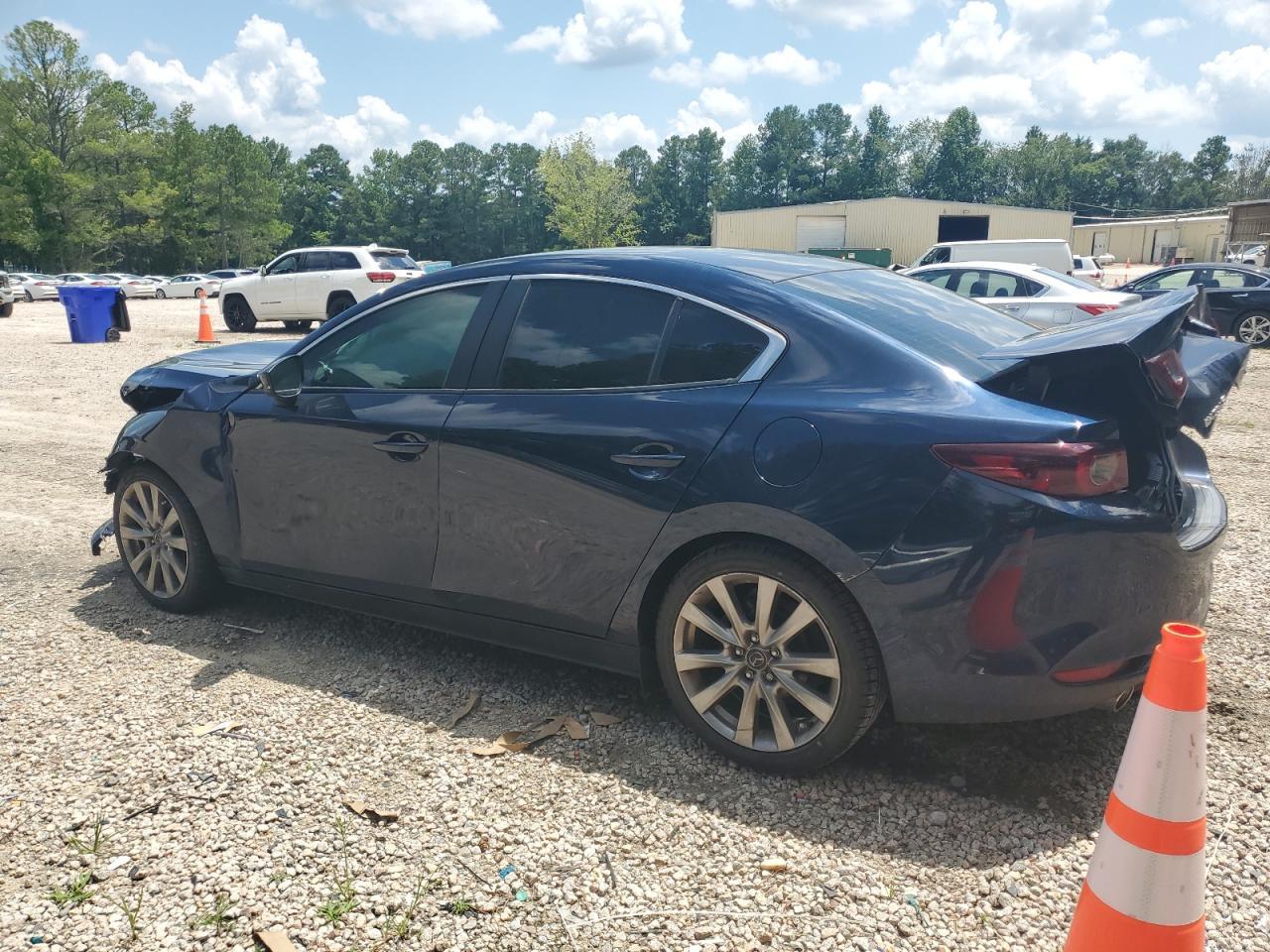 2022 Mazda 3 Select - Image 2