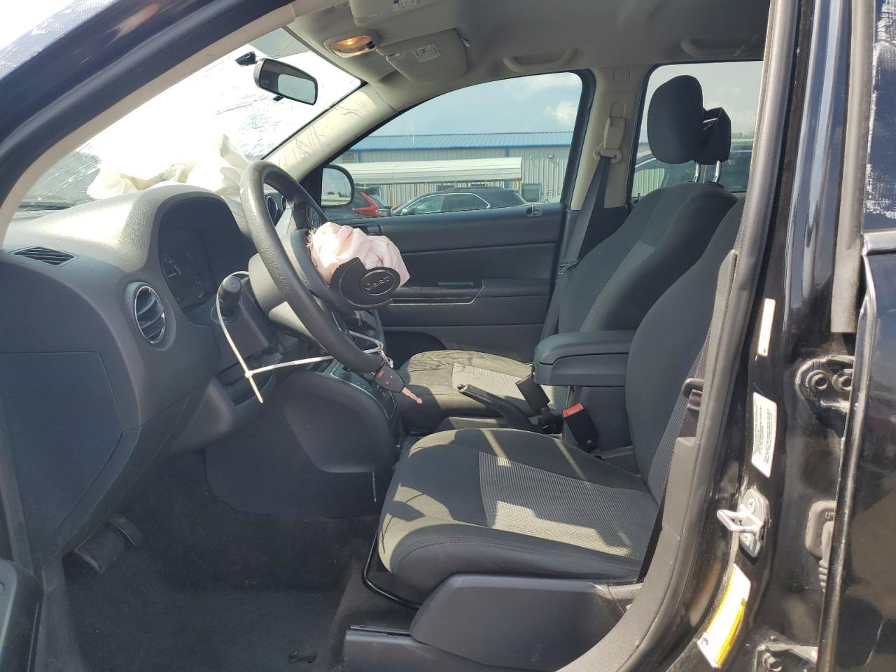 2015 Jeep Compass Sport - Фото 7