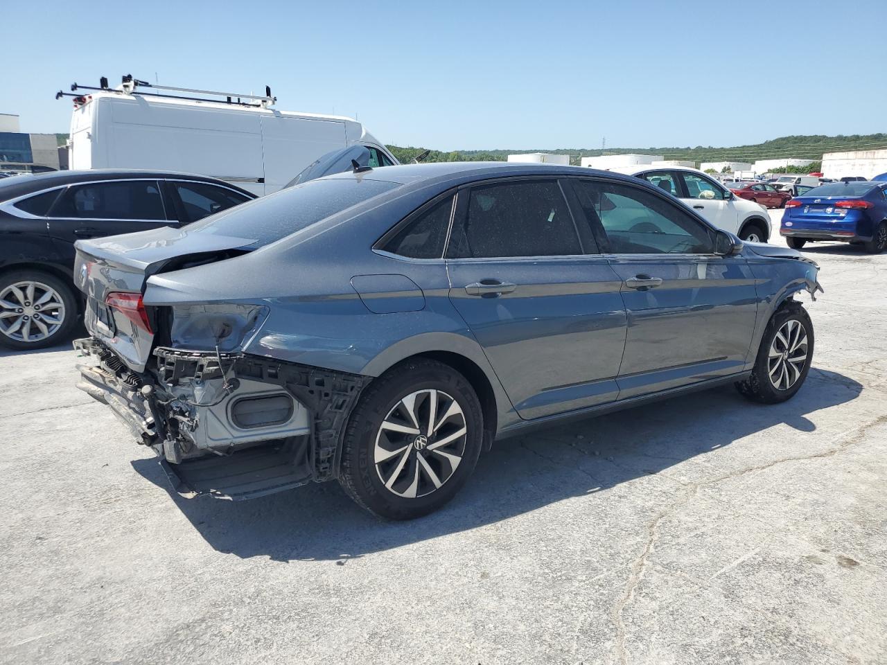 2024 Volkswagen Jetta S - Фото 3