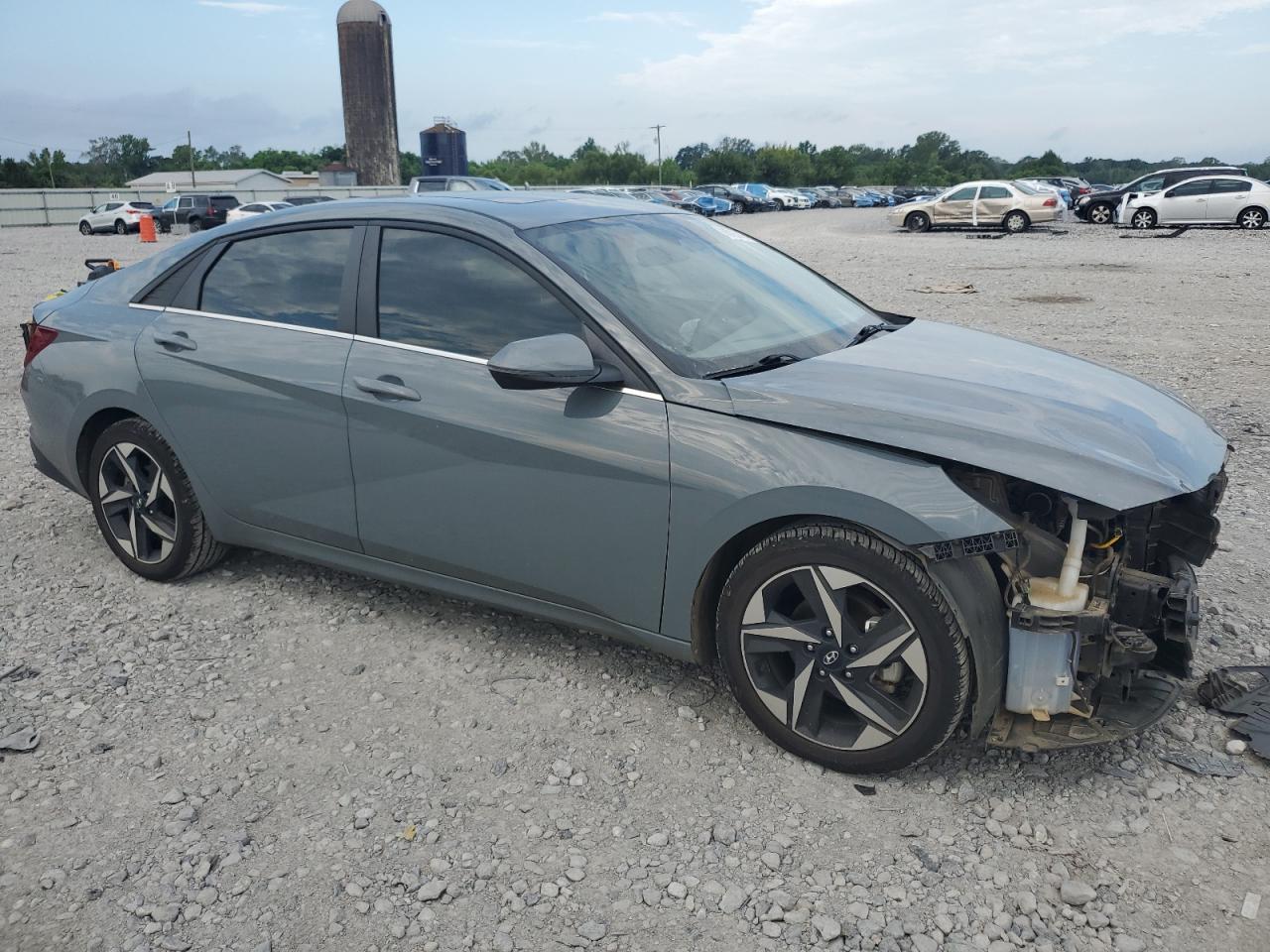 2022 Hyundai Elantra Sel - Image 4