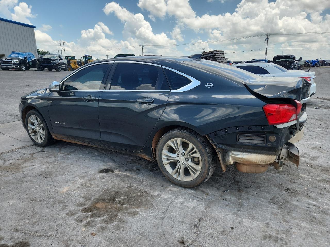 2015 Chevrolet Impala Lt - Image 2