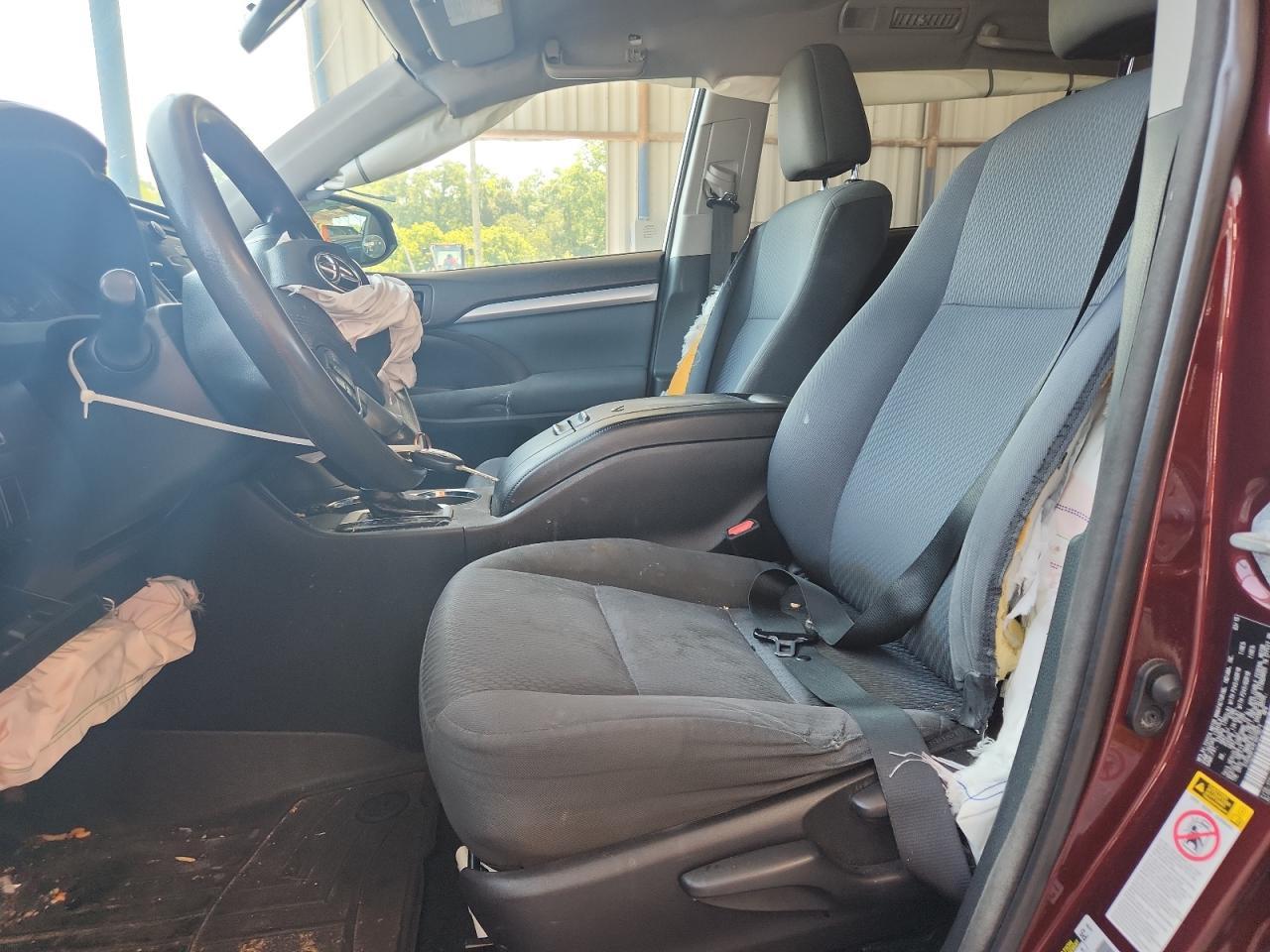 2015 Toyota Highlander Le - Фото 7