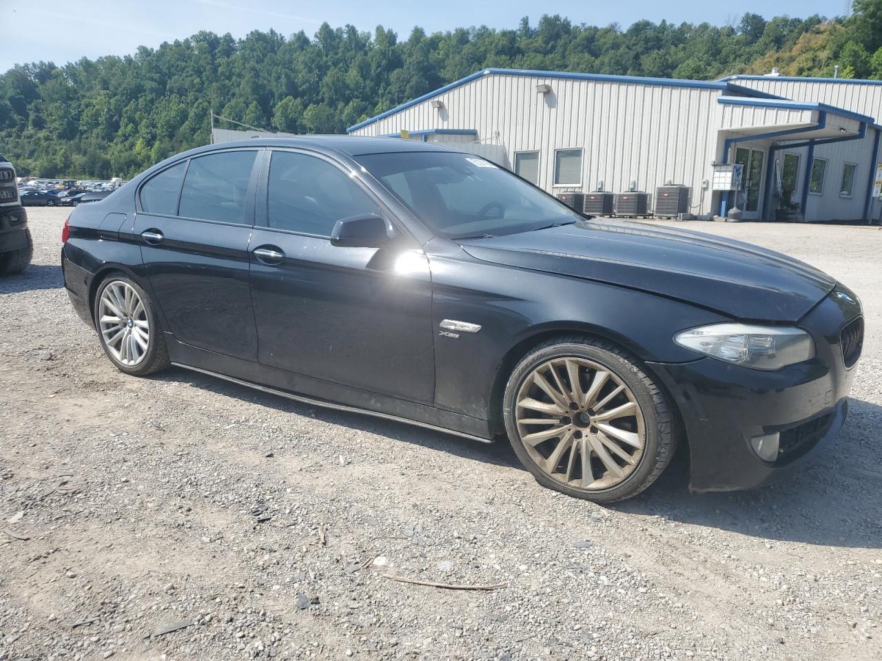 2011 BMW 550 Xi - Фото 4