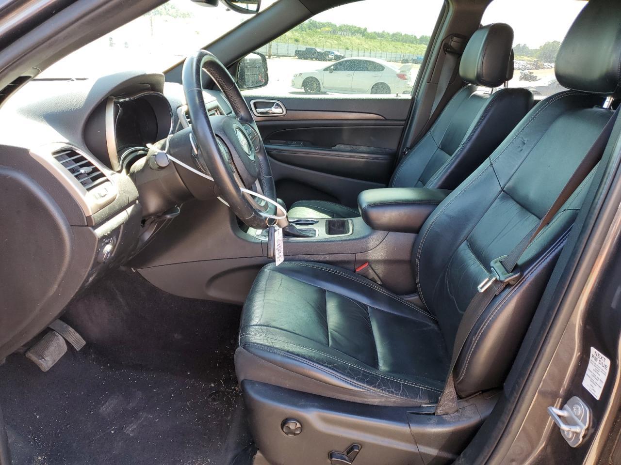 2017 Jeep Grand Cherokee Laredo - Image 7