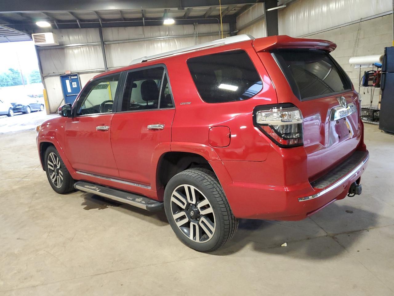 2014 Toyota 4Runner Sr5 - Фото 2