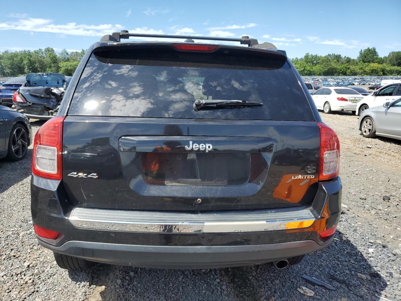 2011 Jeep Compass Limited - Image 6