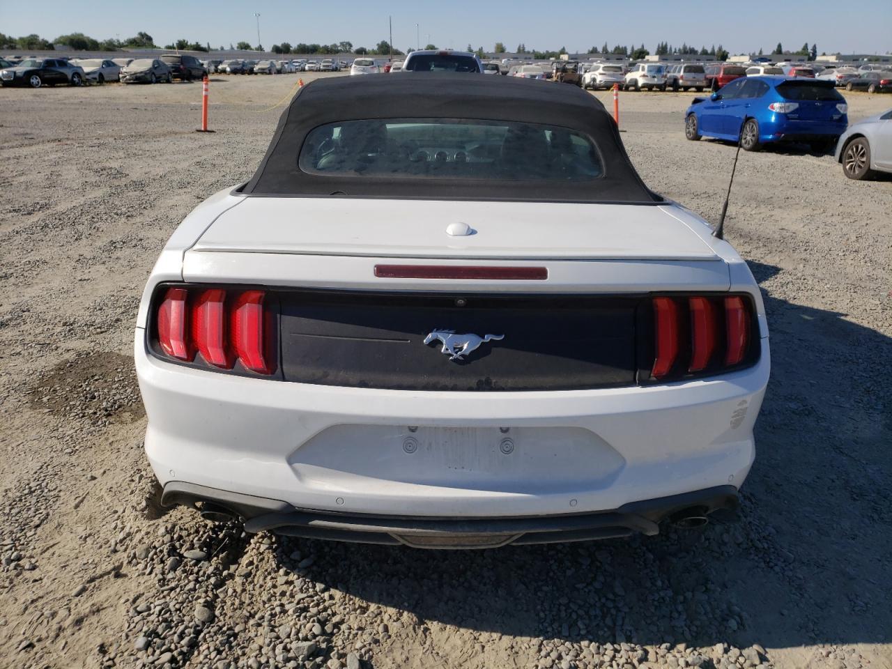 2019 Ford Mustang - Image 6