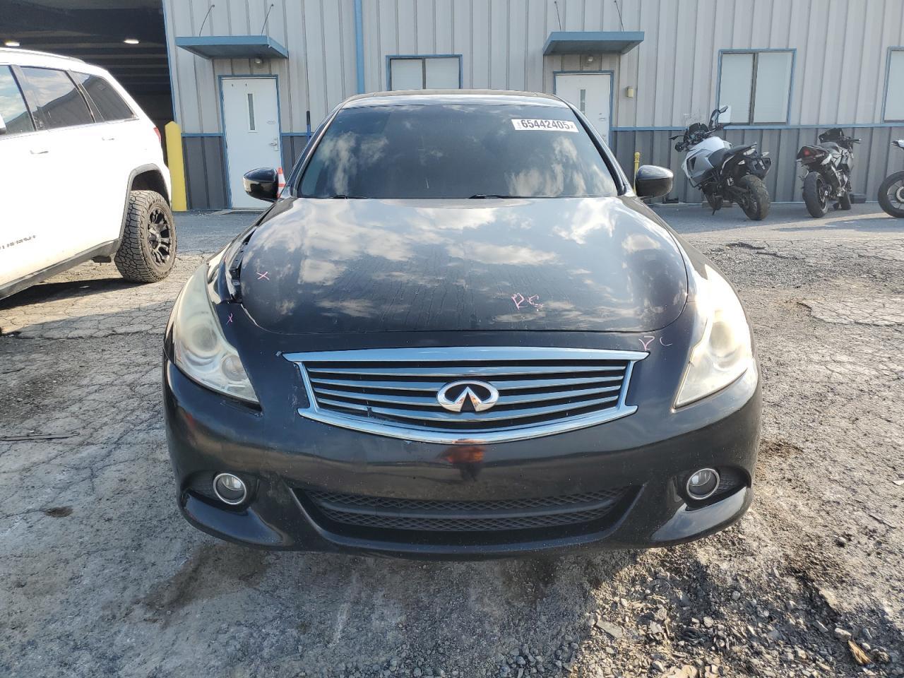 2013 Infiniti G37 - Фото 5