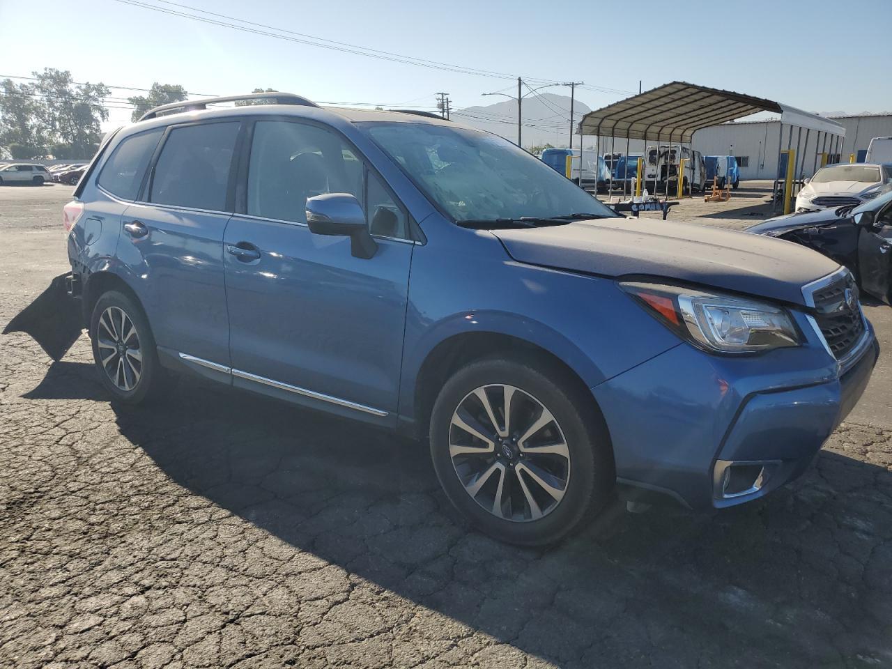 2017 Subaru Forester 2.0Xt Touring - Фото 4