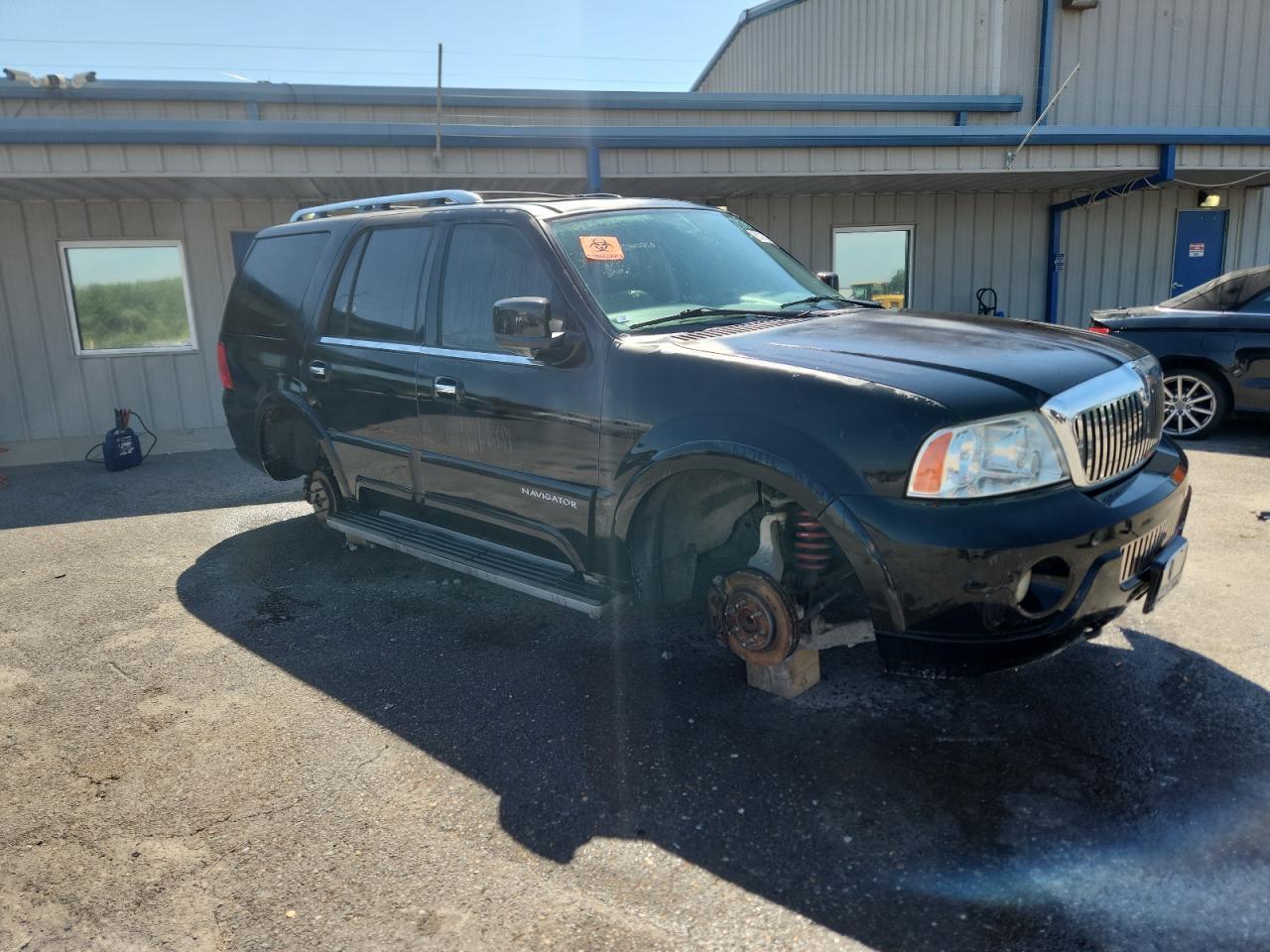 2004 Lincoln Navigator - Фото 4
