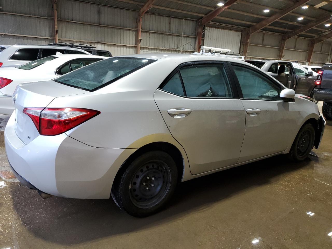 2016 Toyota Corolla L - Фото 3