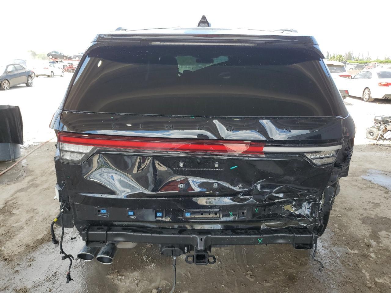 2025 Lincoln Aviator Reserve - Image 6