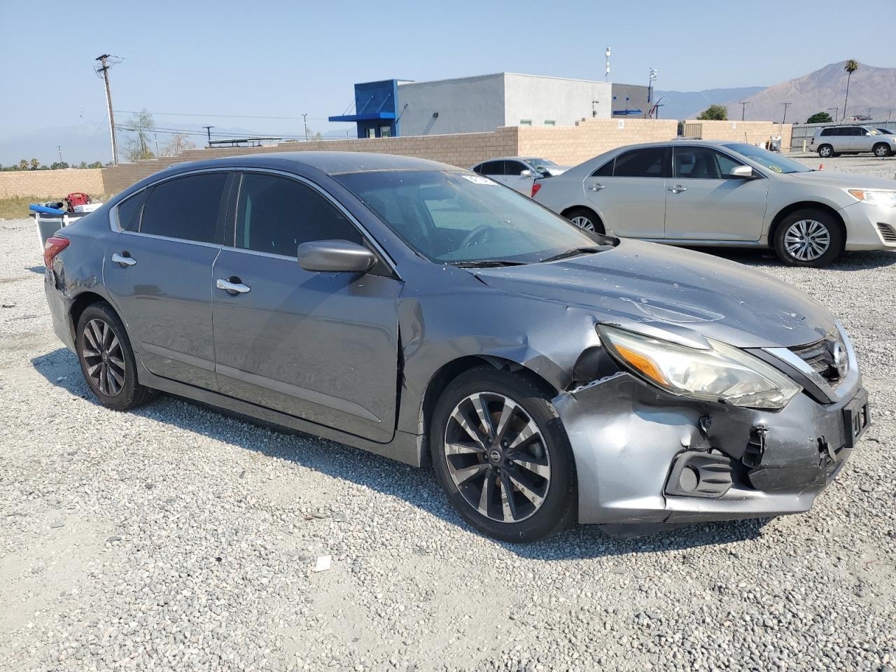 2016 Nissan Altima 2.5 - Фото 4