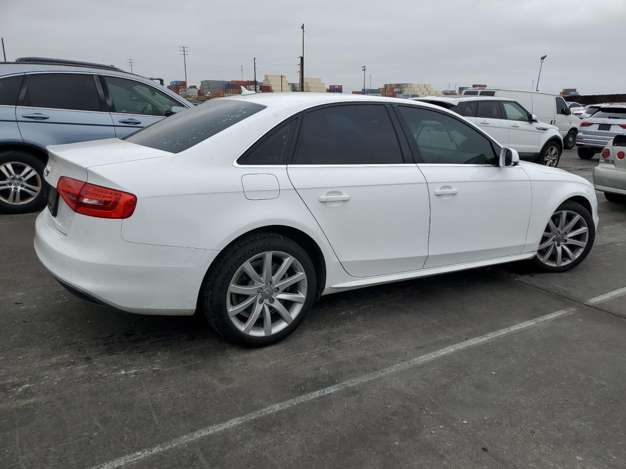 2014 Audi A4 Premium - Фото 3