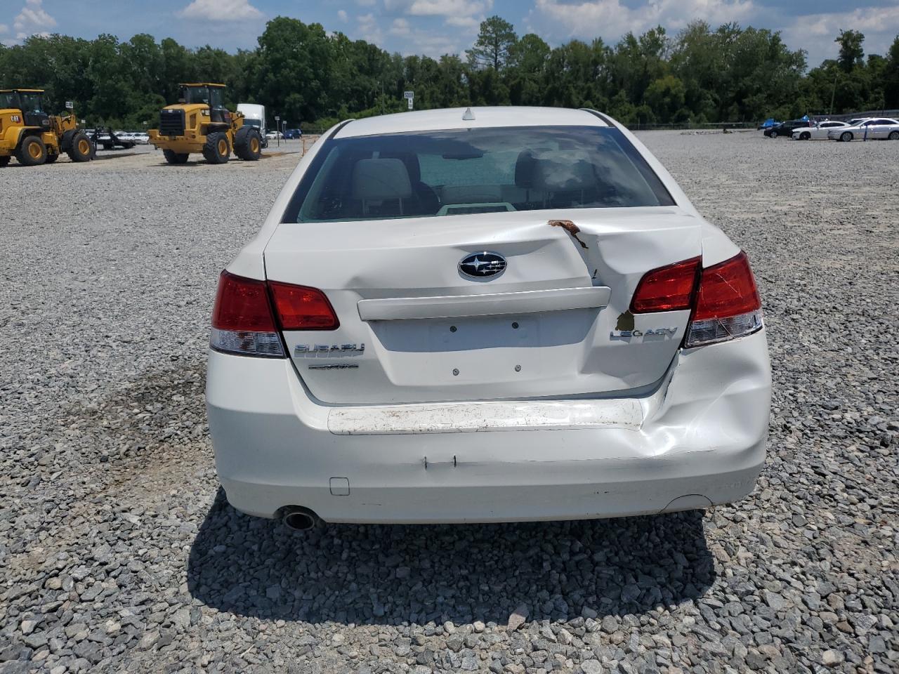 2014 Subaru Legacy 2.5I Premium - Image 6