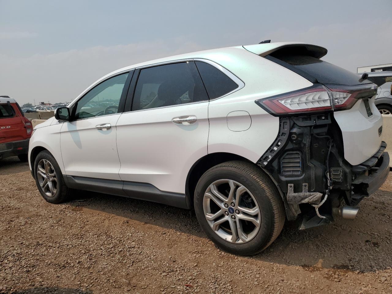 2018 Ford Edge Titanium - Фото 2