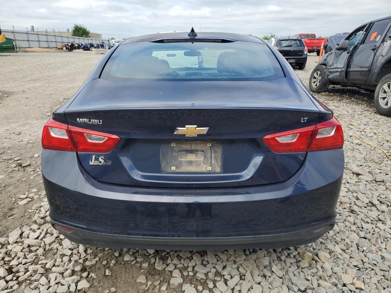 2017 Chevrolet Malibu Lt - Фото 6