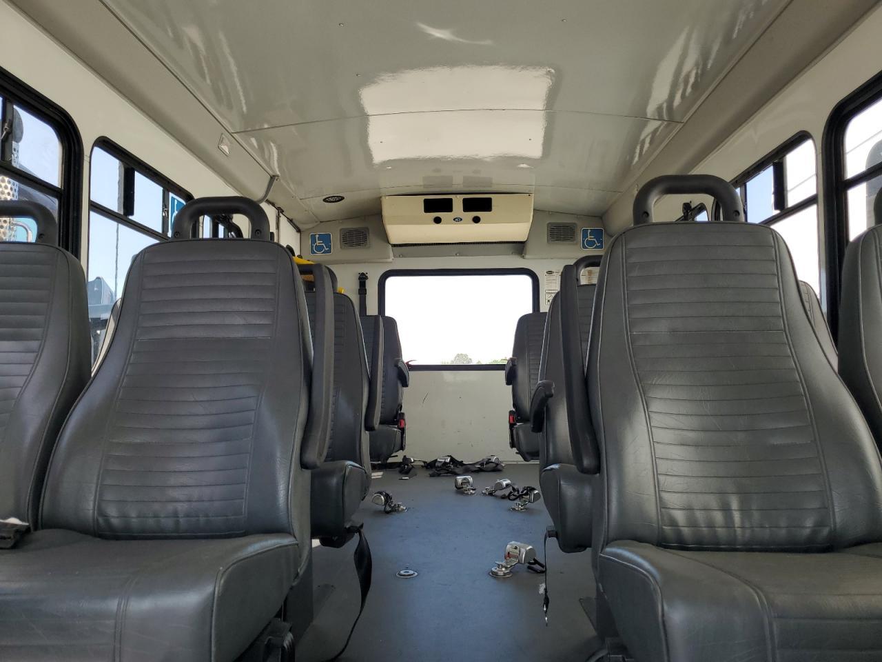 2015 Ford Econoline - Transit Vehicles - Фото 6