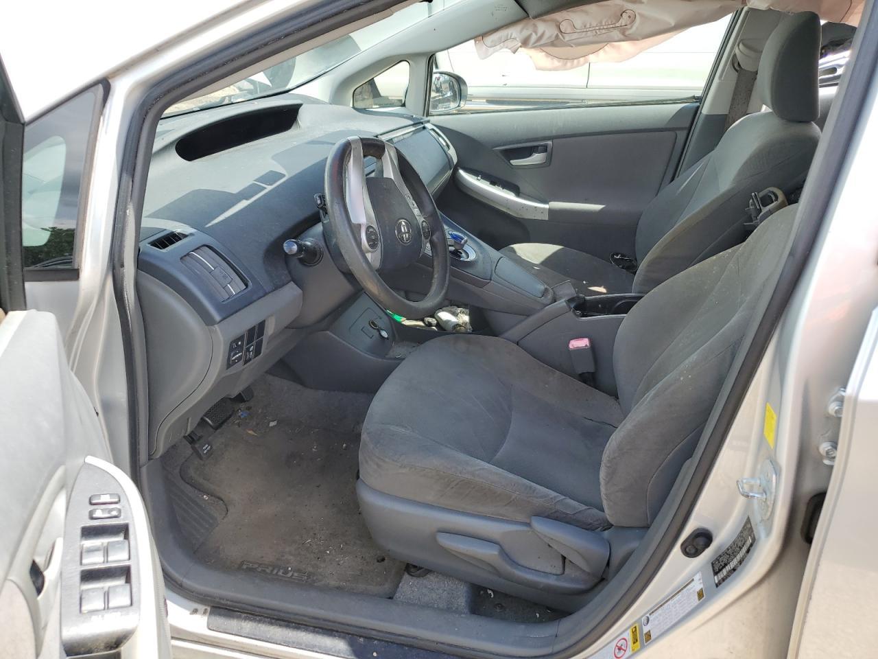 2011 Toyota Prius - Фото 7