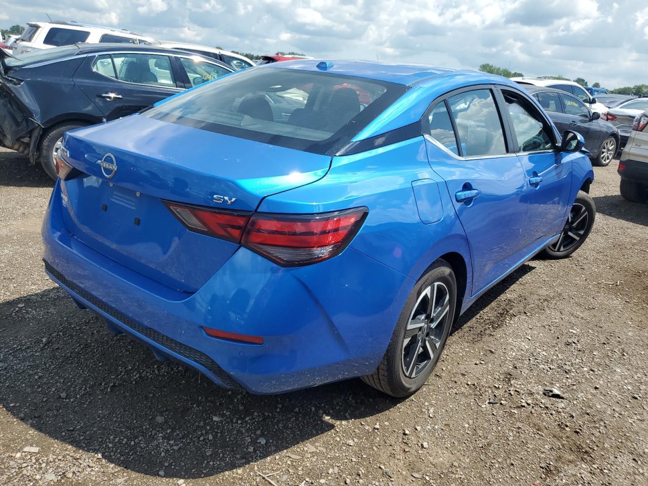 2024 Nissan Sentra Sv - Image 3