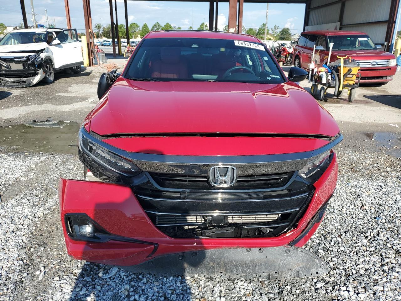2022 Honda Accord Sport - Image 5