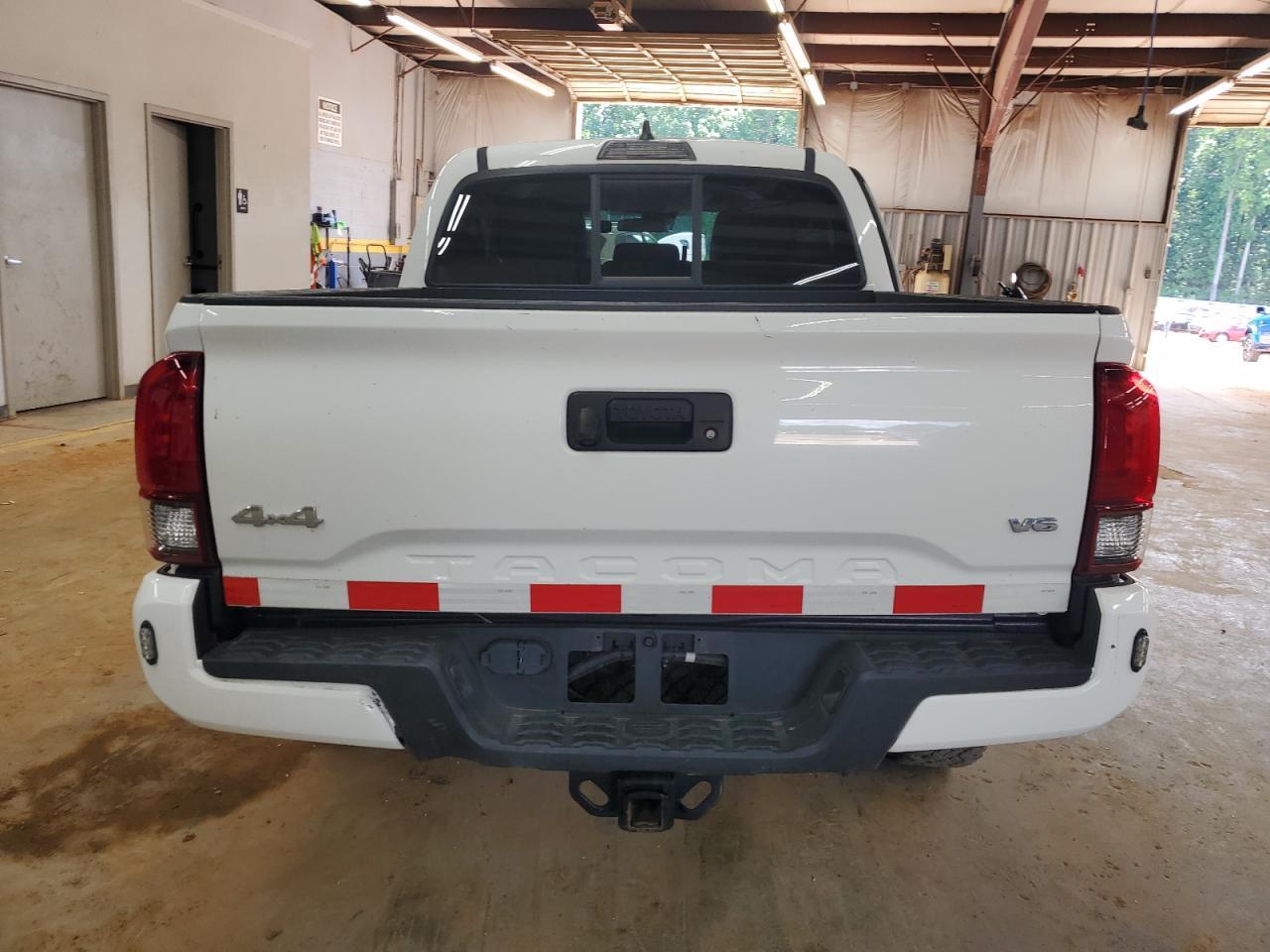 2022 Toyota Tacoma Double Cab 3.5L Sr - Фото 6