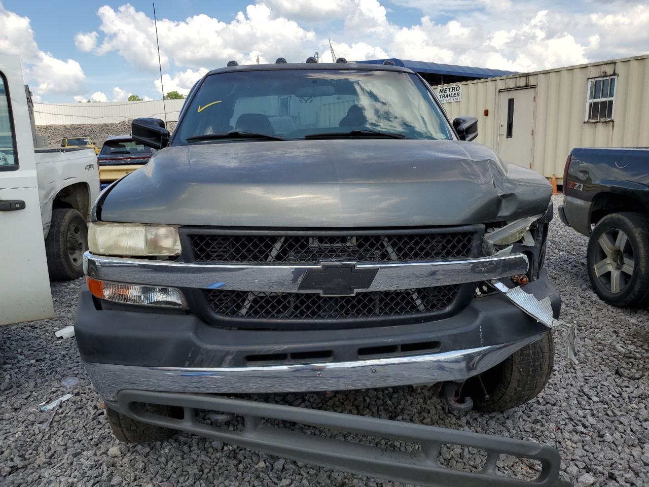 2002 Chevrolet Silverado K2500 Heavy Duty - Image 5