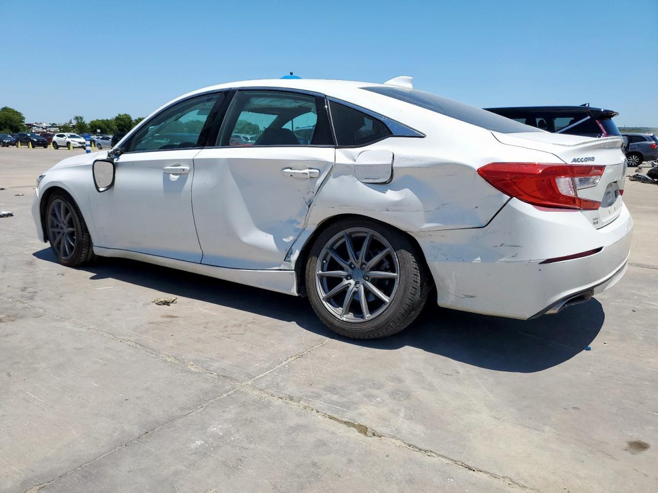 2020 Honda Accord Sport - Image 2