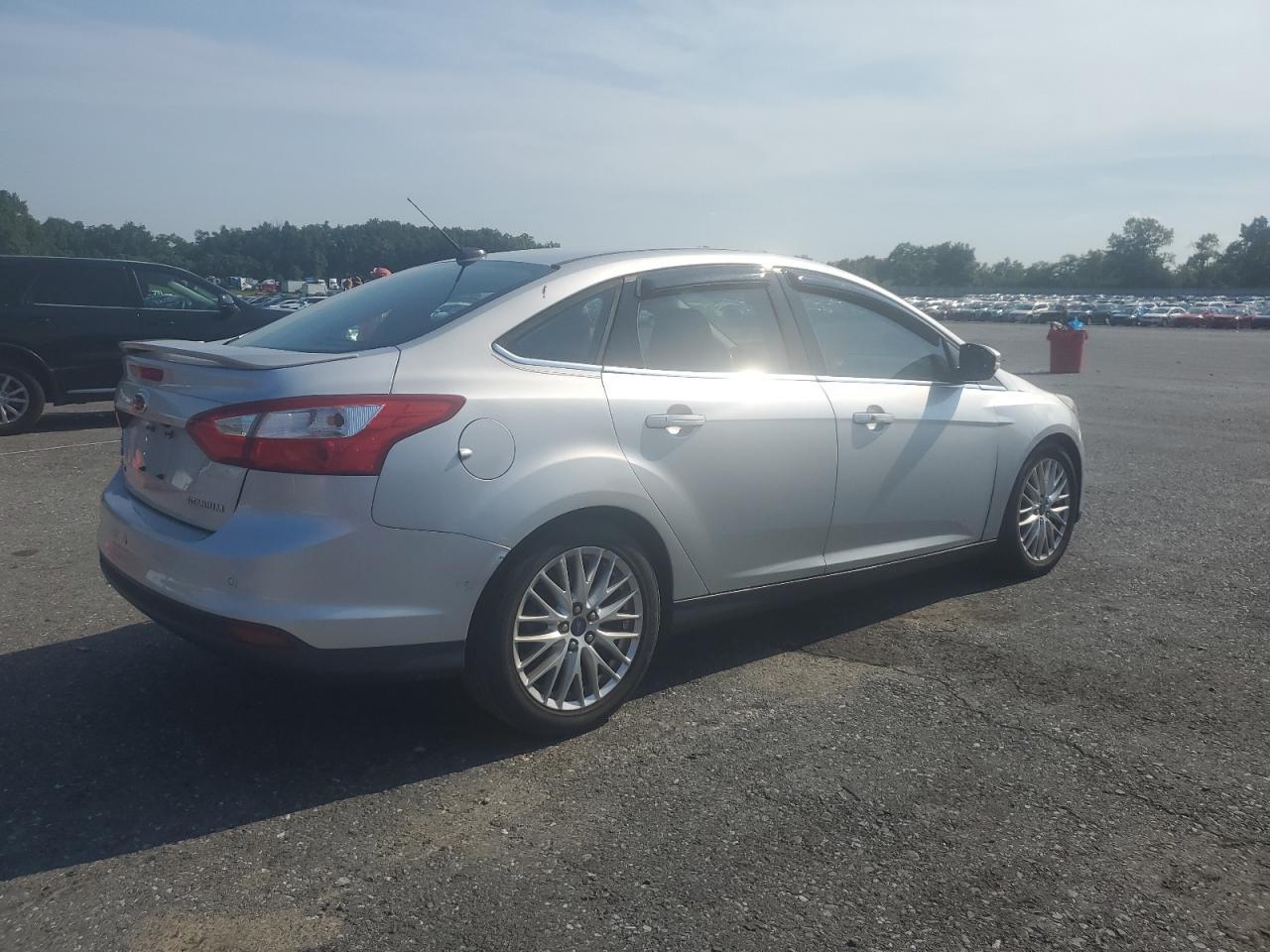 2013 Ford Focus Titanium - Фото 3