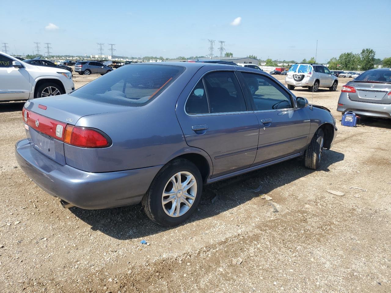 1999 Nissan Sentra Xe - Фото 3