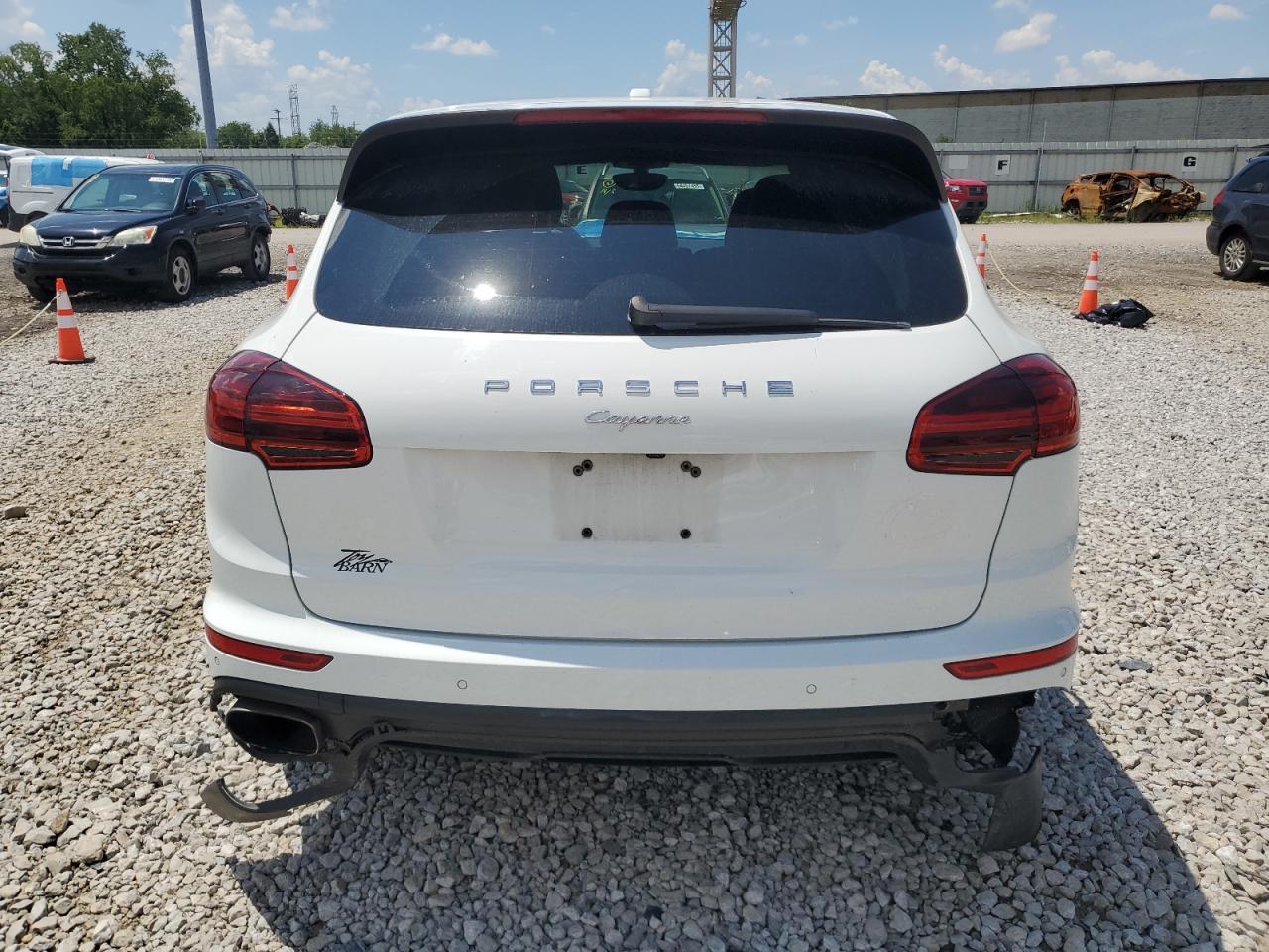 2017 Porsche Cayenne - Фото 6