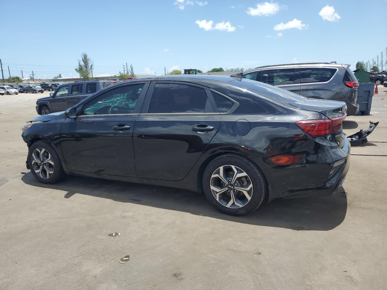 2021 Kia Forte Fe - Image 2