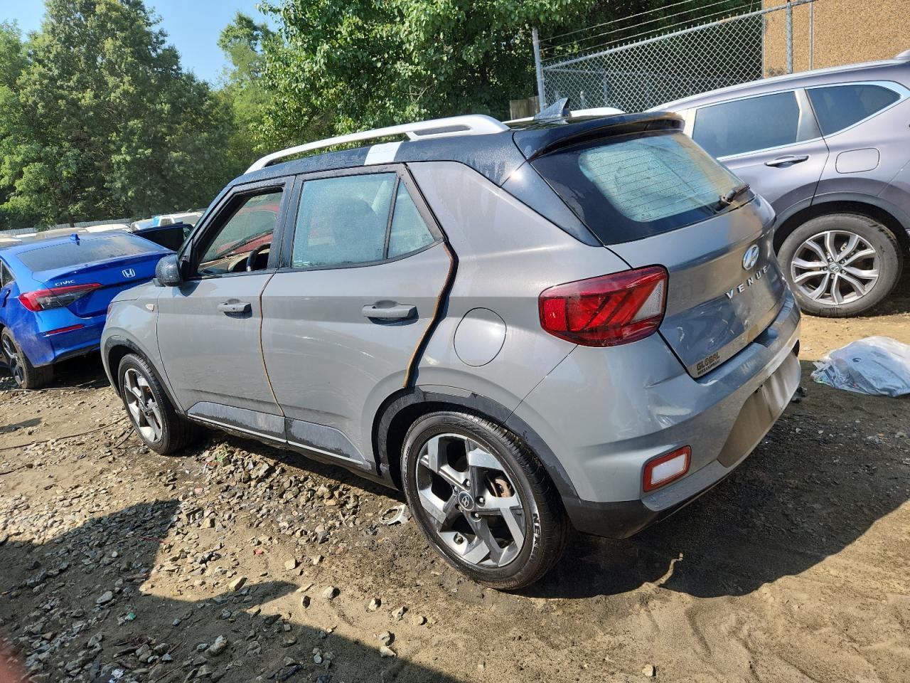 2022 Hyundai Venue Sel - Фото 2