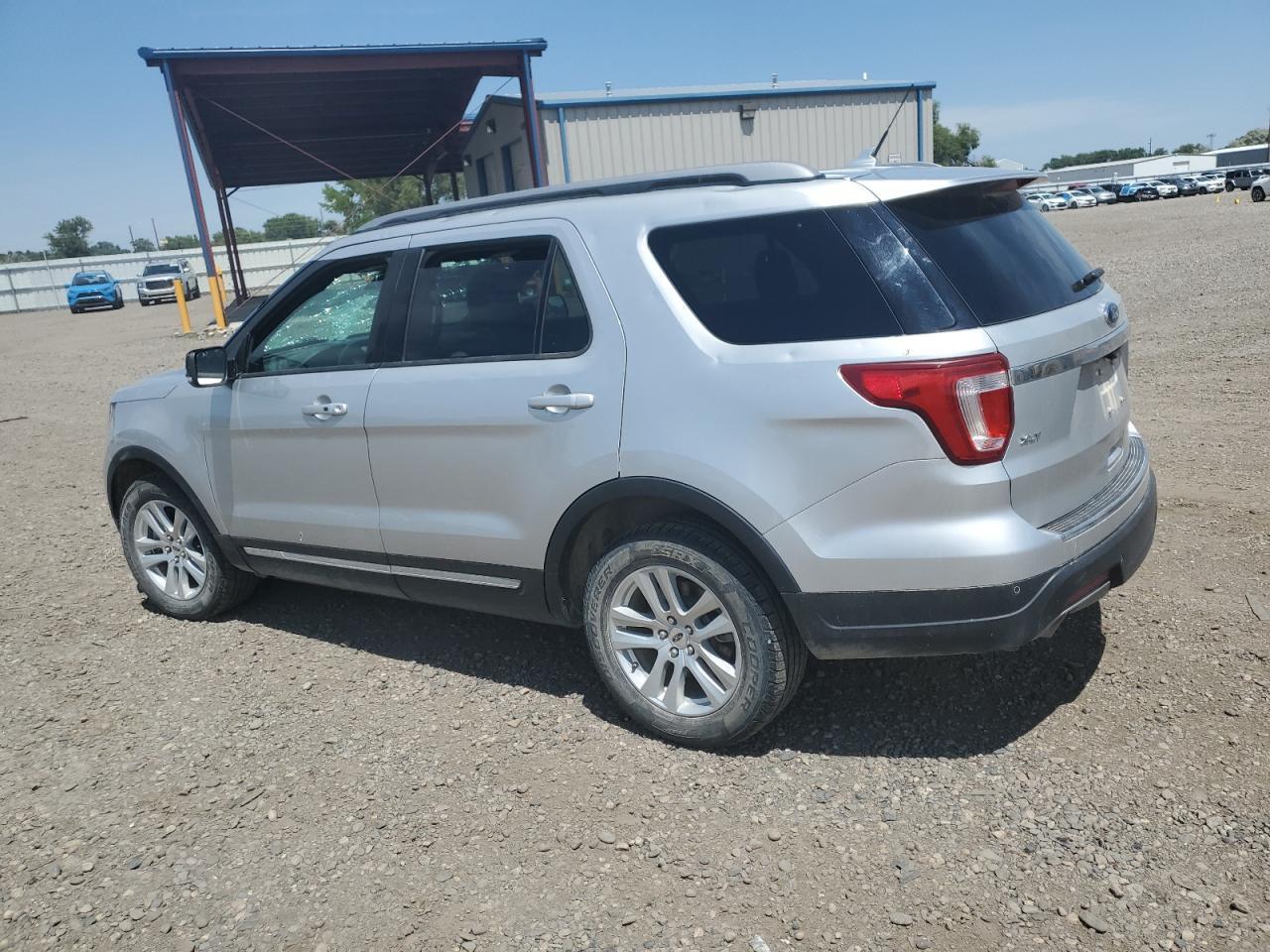 2018 Ford Explorer Xlt - Image 2