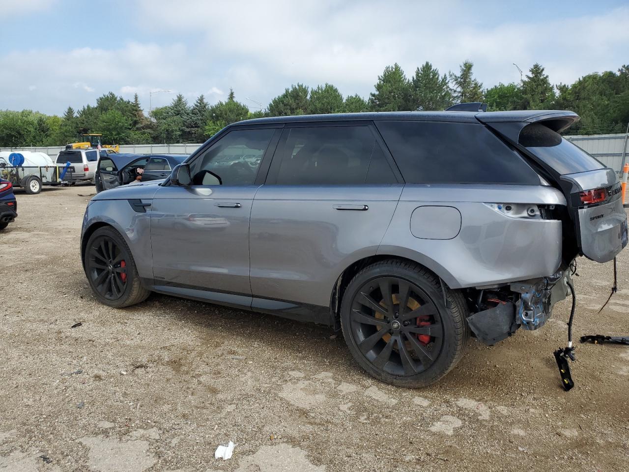2024 Land Rover Range Rover Sport Autobiography - Image 2