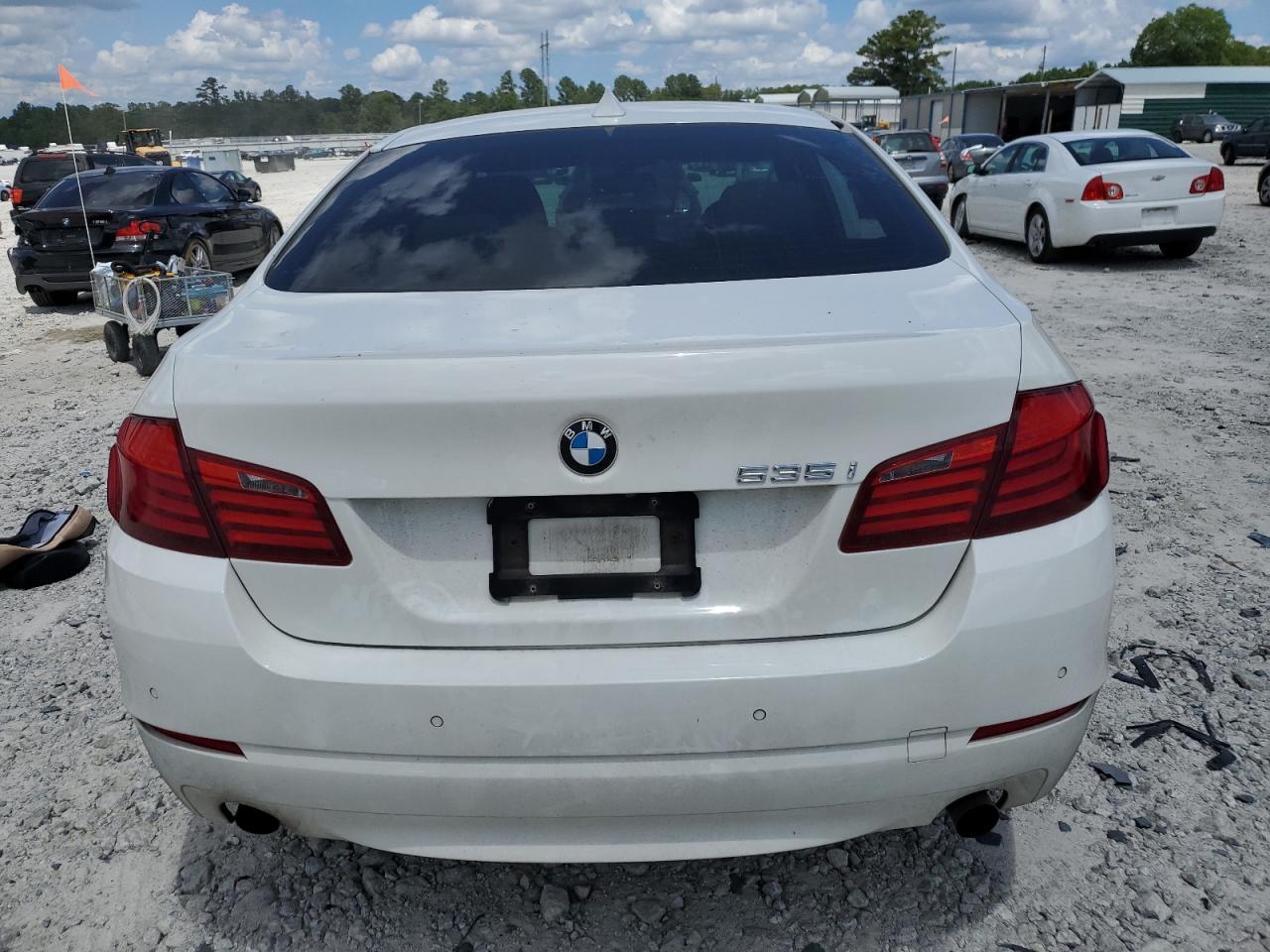 2012 BMW 535 I - Image 6