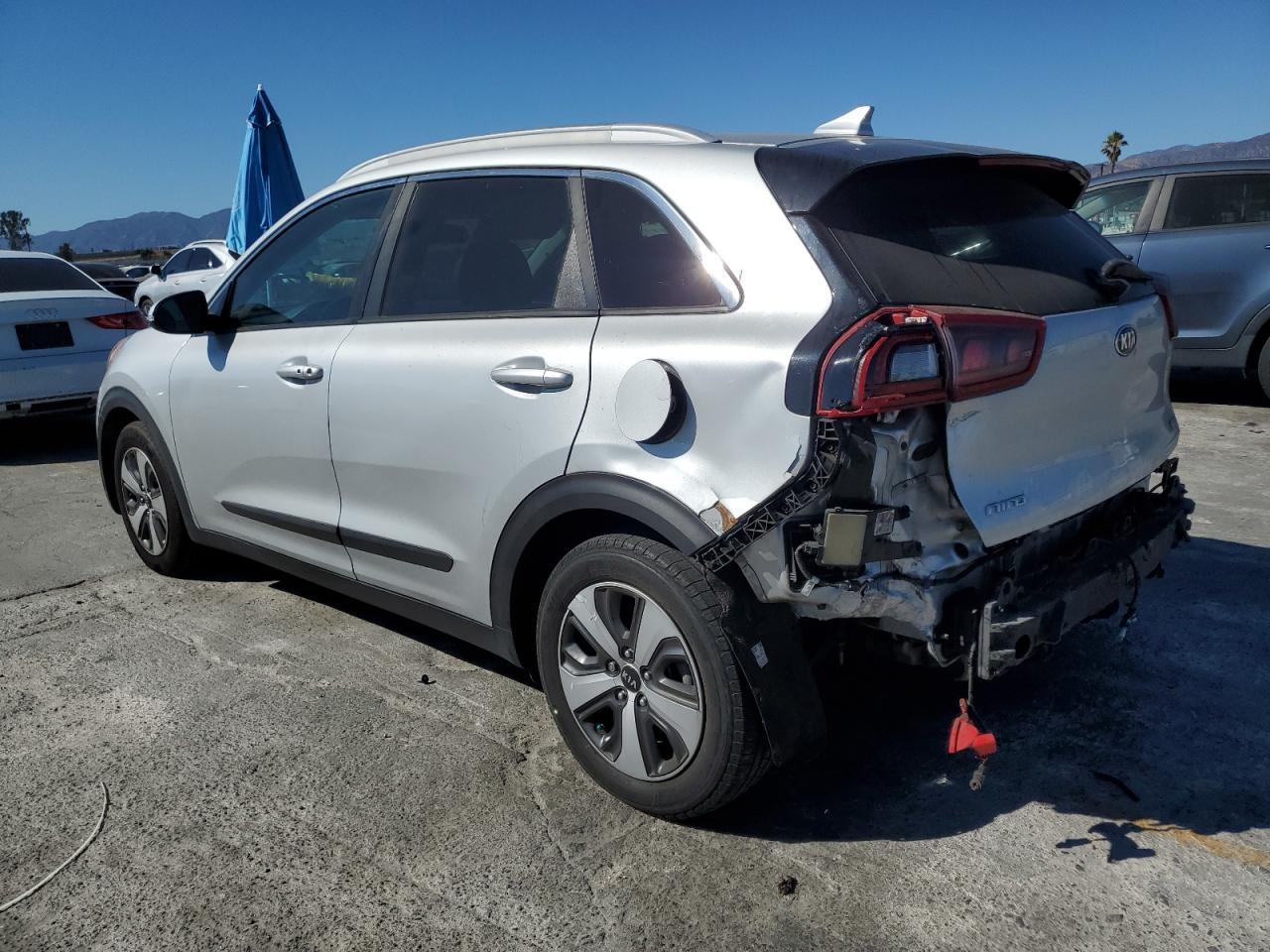 2017 Kia Niro Ex - Фото 2