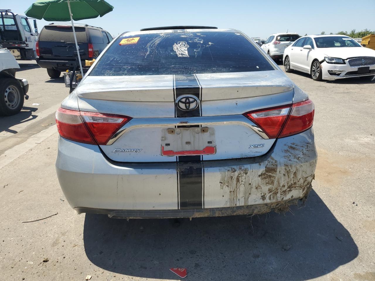 2016 Toyota Camry Le - Фото 6