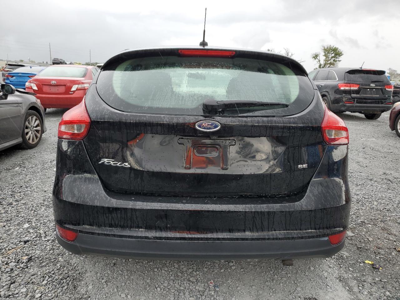 2017 Ford Focus Se - Фото 6