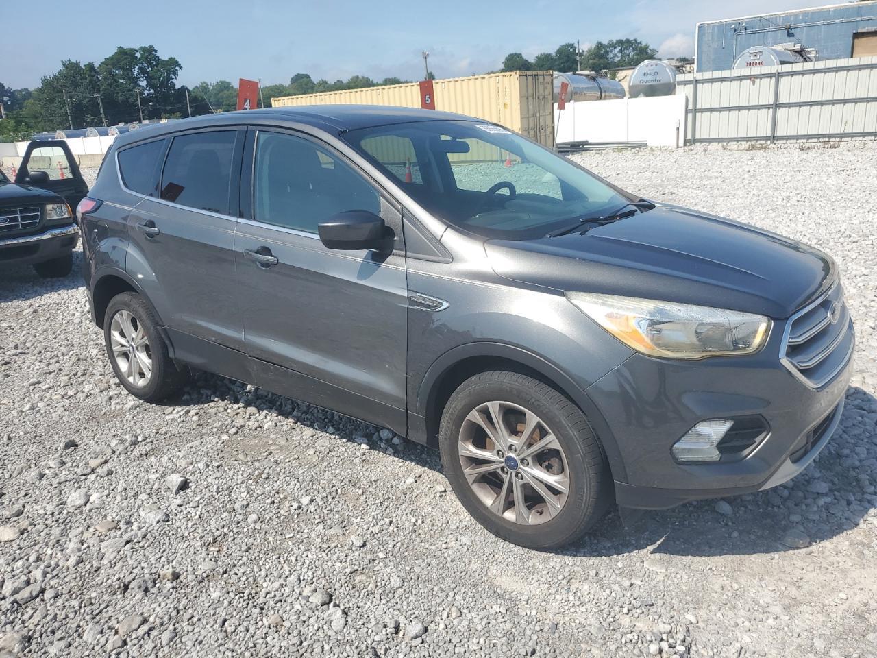 2017 Ford Escape Se - Фото 4