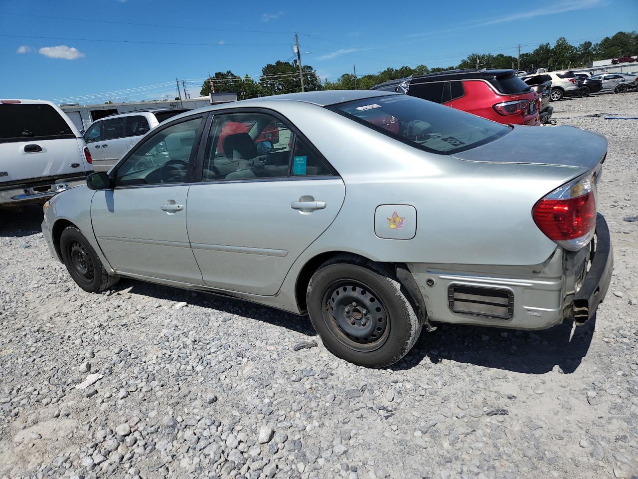 2006 Toyota Camry Le - Image 2
