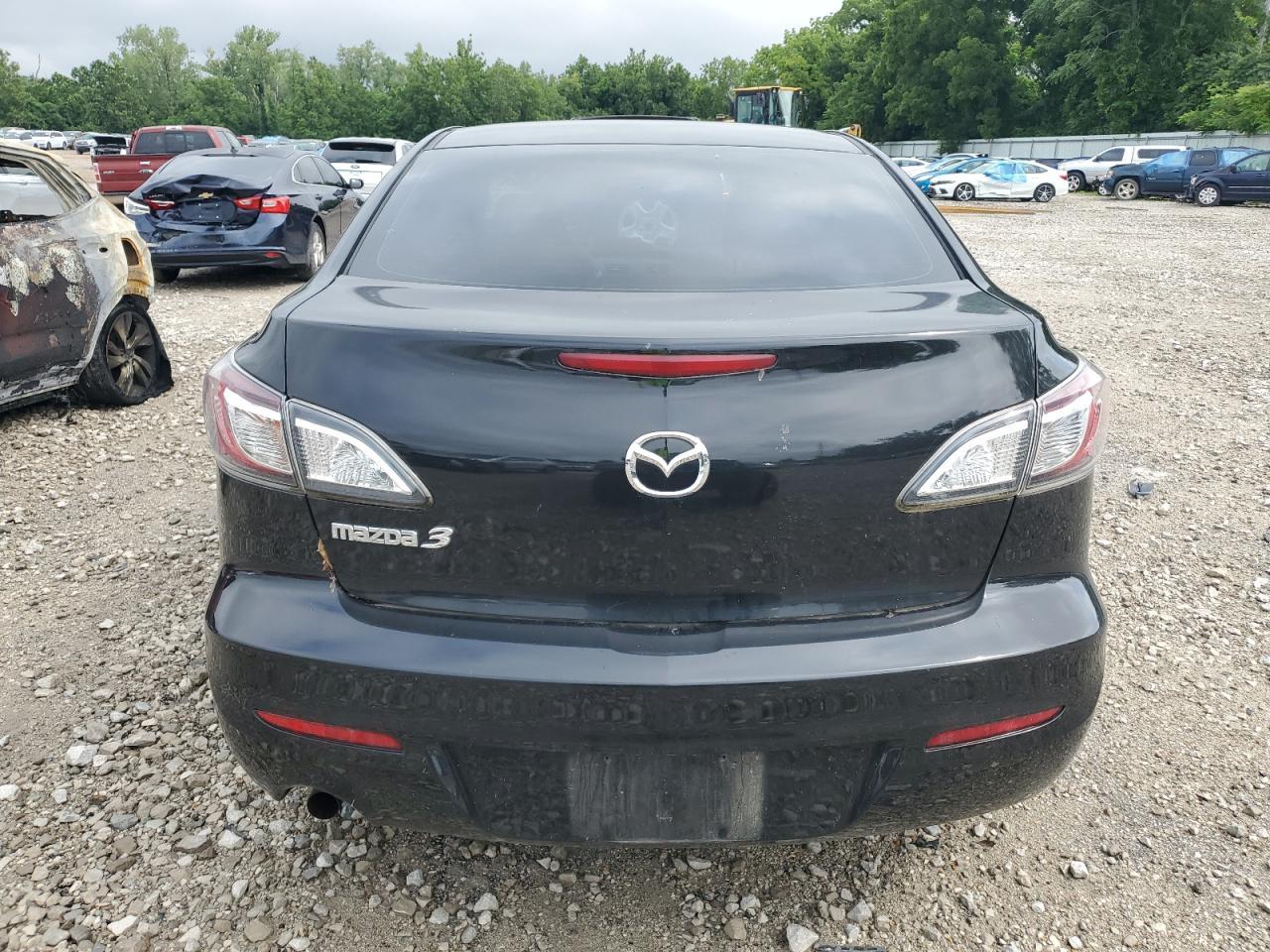 2012 Mazda 3 I - Image 6