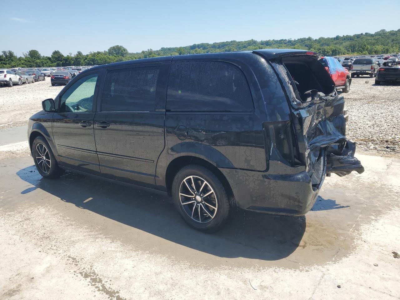 2017 Dodge Grand Caravan Sxt - Фото 2