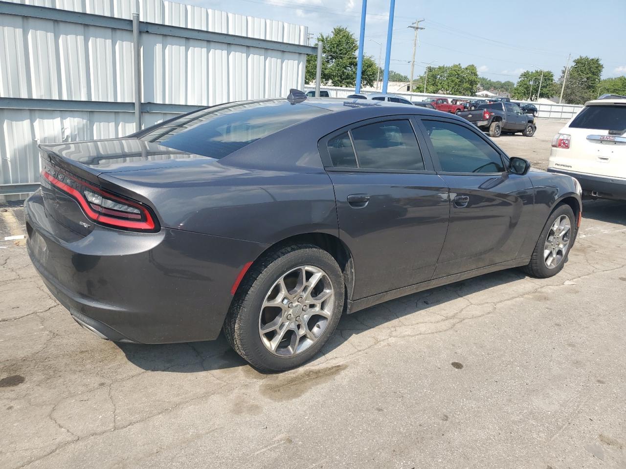 2016 Dodge Charger Sxt - Фото 3