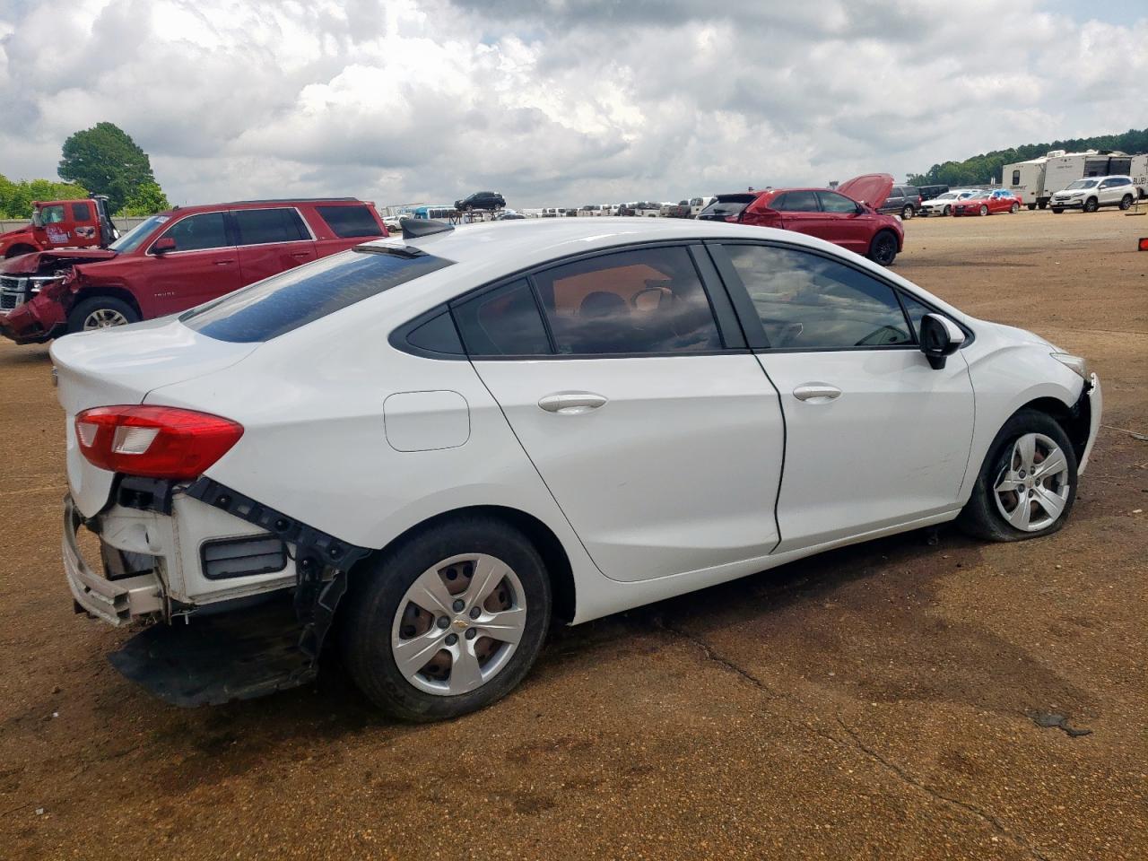 2016 Chevrolet Cruze Ls - Фото 3